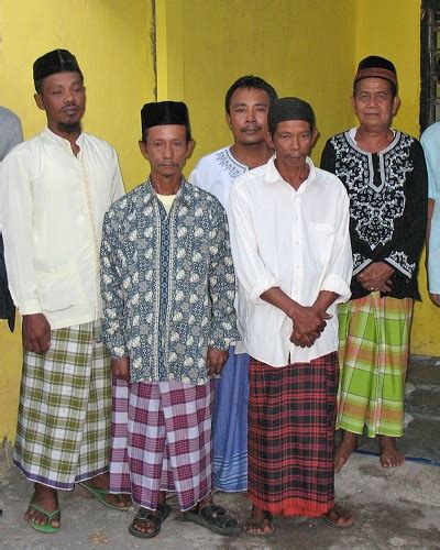 indonesia lungi|indonesian lungi skirt.